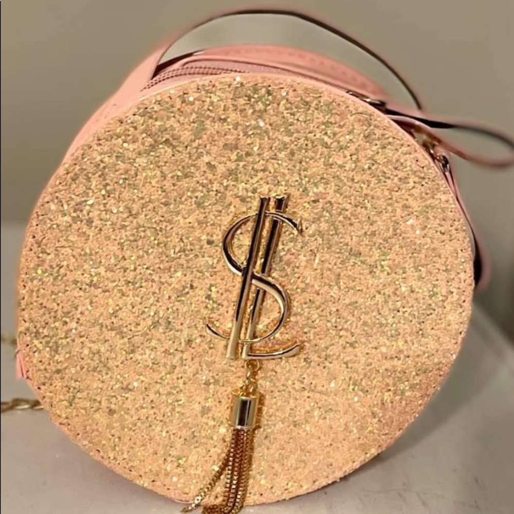 BAGS - Picture 10 of 13